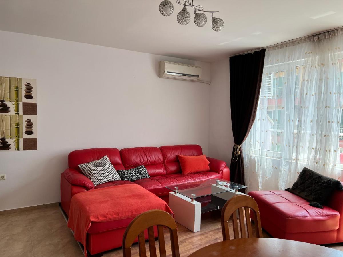 Orange Apartments Pomorie Exterior photo