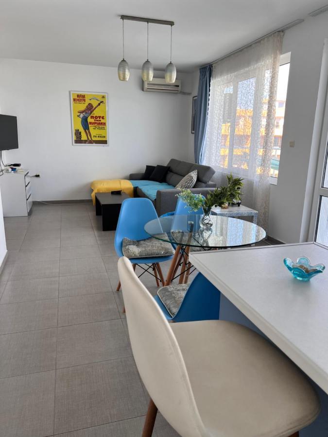 Orange Apartments Pomorie Exterior photo