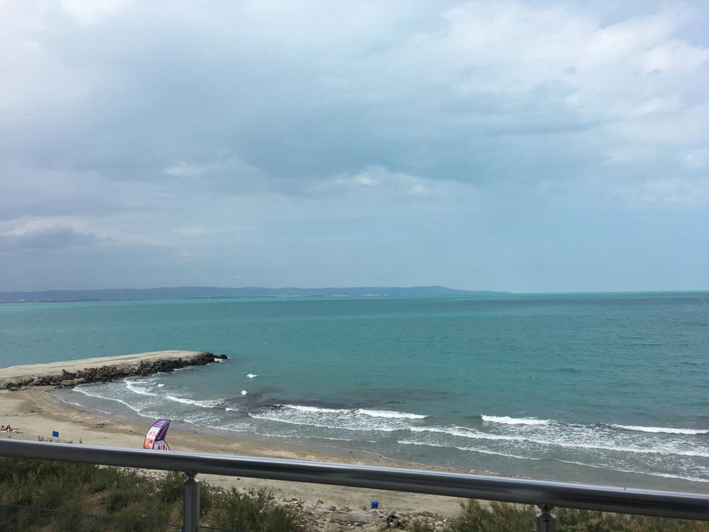 Orange Apartments Pomorie Exterior photo